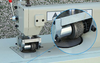 Ultrasonic lace sewing machine